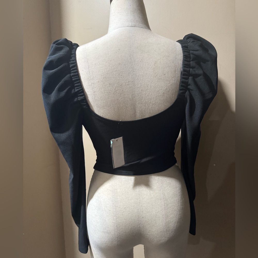 Astr the Label Betty Top Black - Picture 5 of 7